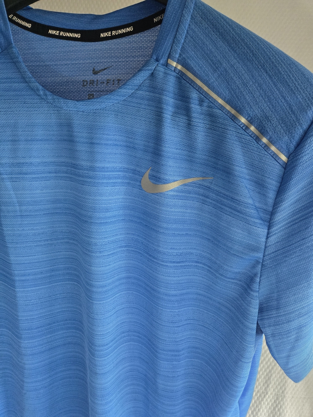Nike Dri-FIT Men's Blue Running Shirt
